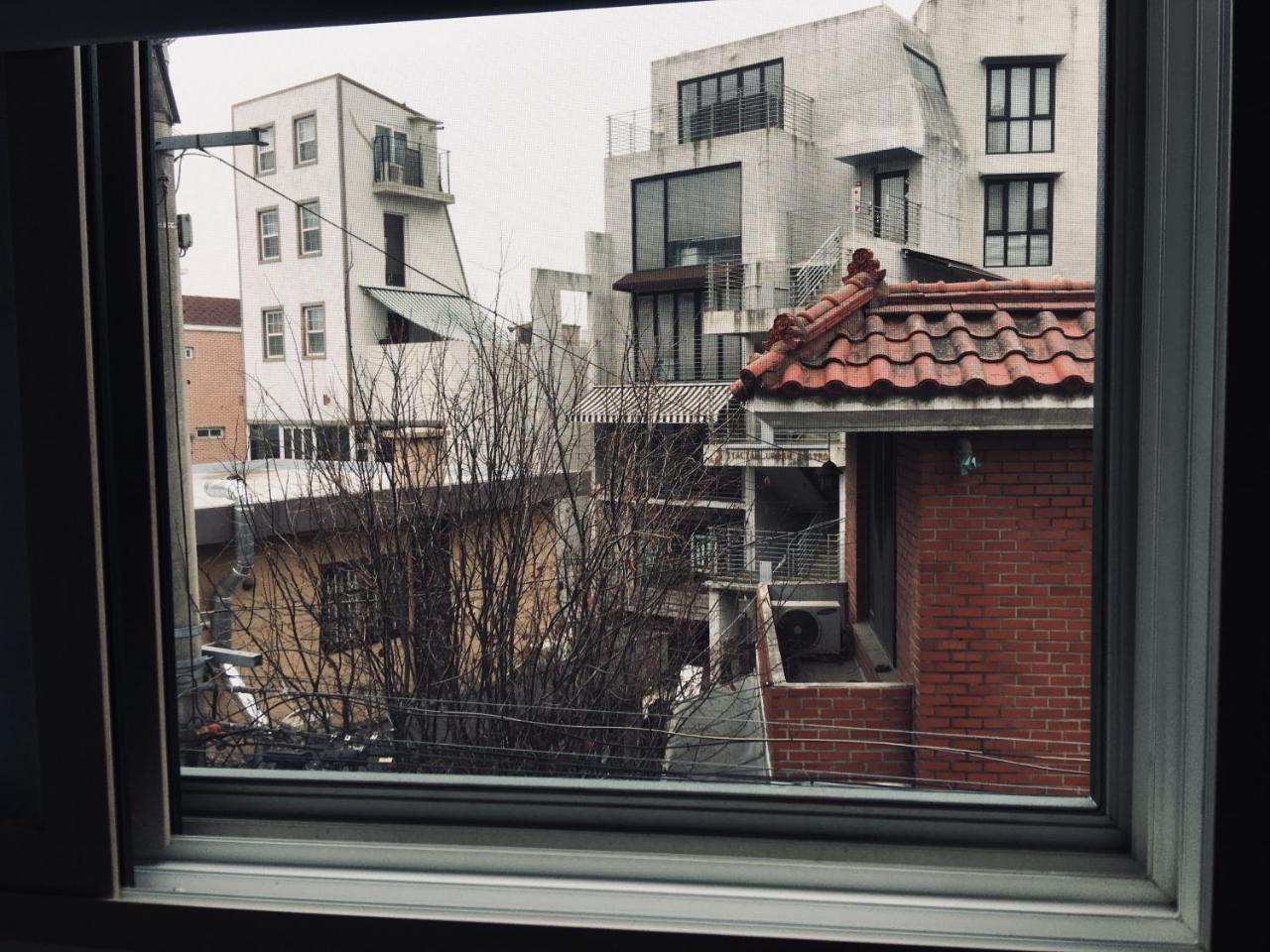 Hongdae Pencil Guesthouse Seúl Exterior foto